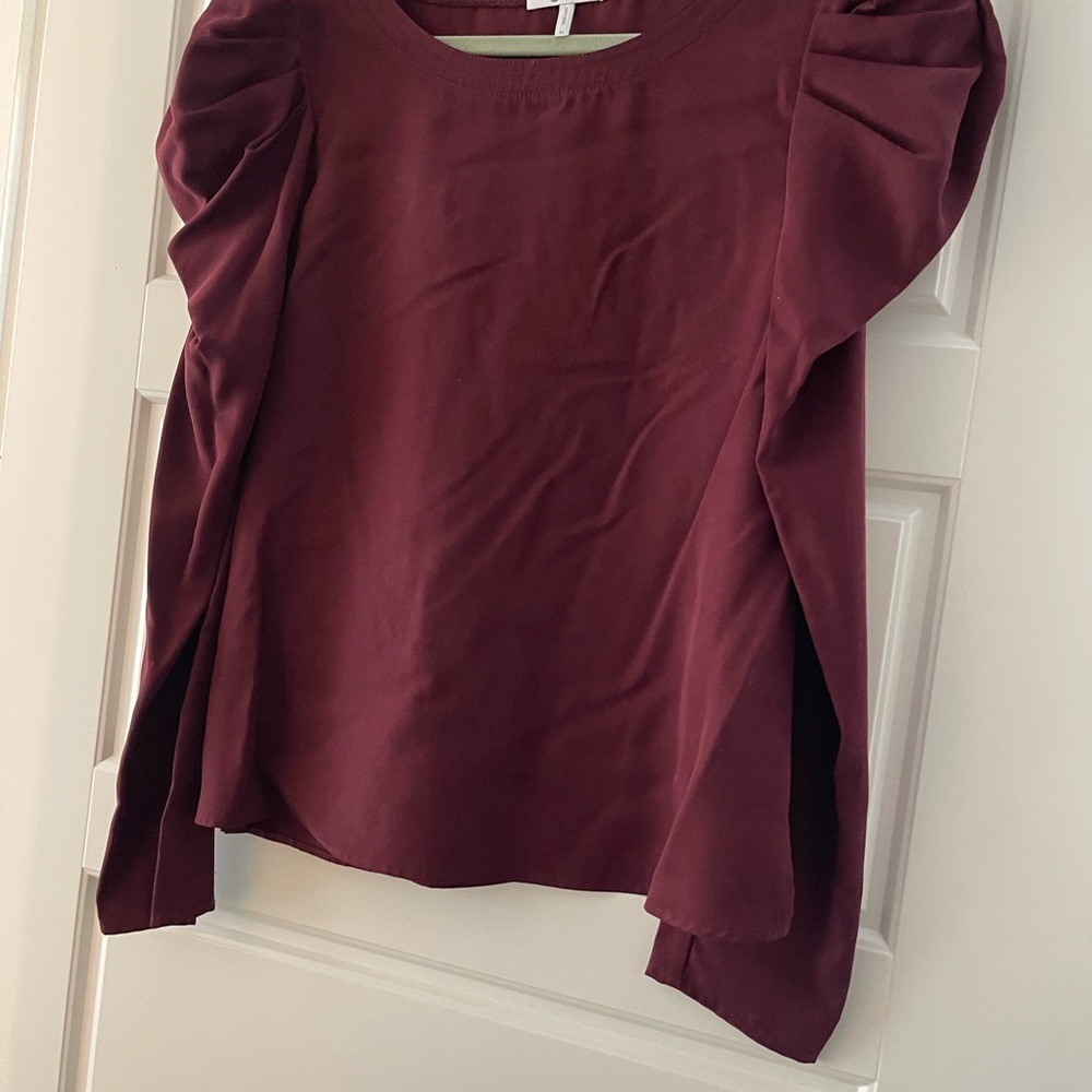 Three Dots Puff sleeve Burgundy Top